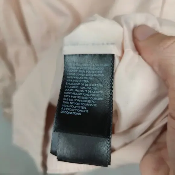 The North Face Women's Jacket in Light Pink - Picture 8 of 9